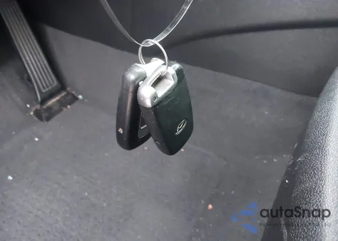 2013 Hyundai Sonata Se 2.0T z USA, uszkodzony, nr VIN 5NPEC4AB9DH786068